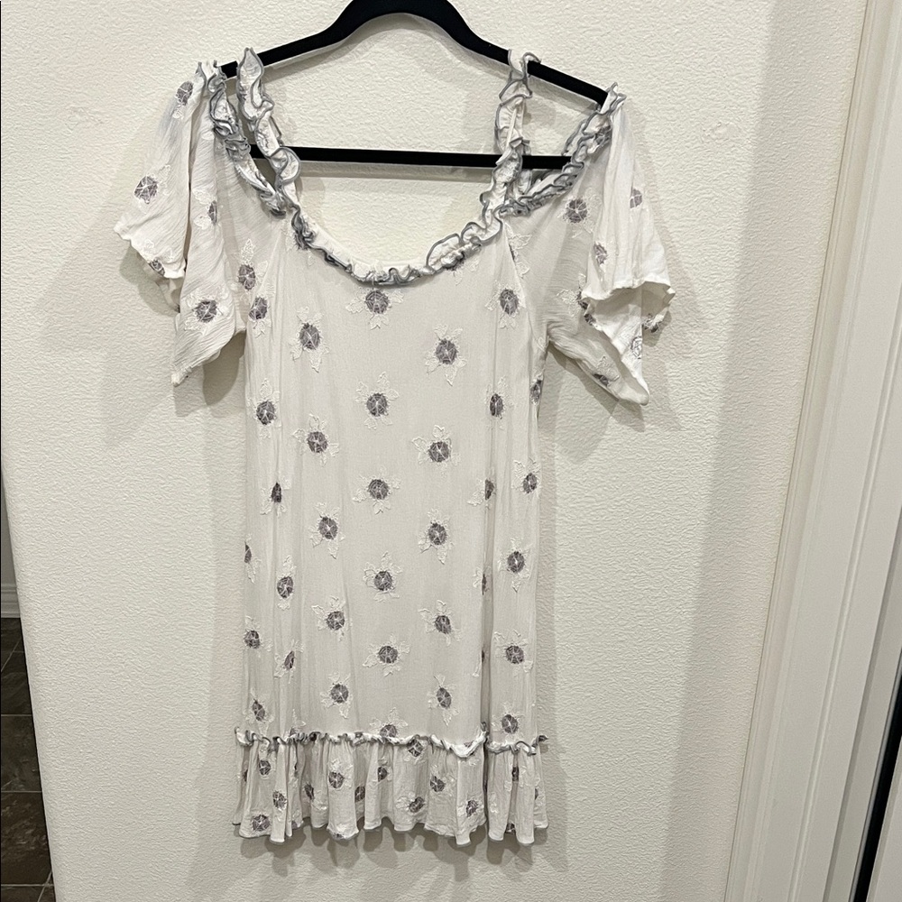 White Floral Ruffle Dress